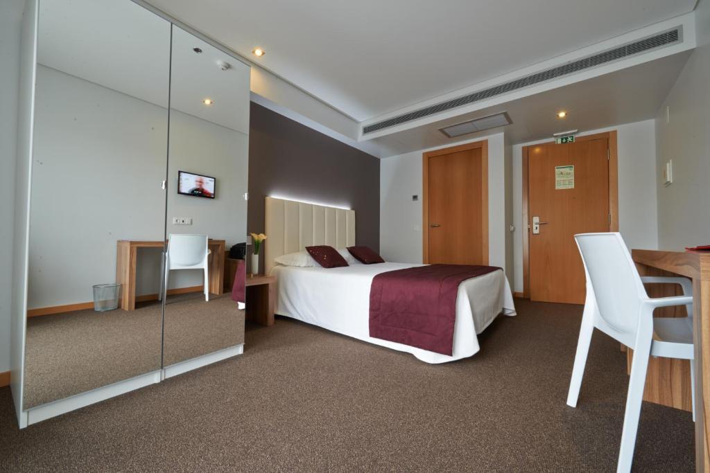 Hotel Azinheira By Ridan Hotels 파티마 객실 사진
